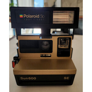 Polaroid Sun 600 SE Camera 50th Anniversary Instant Film Tested